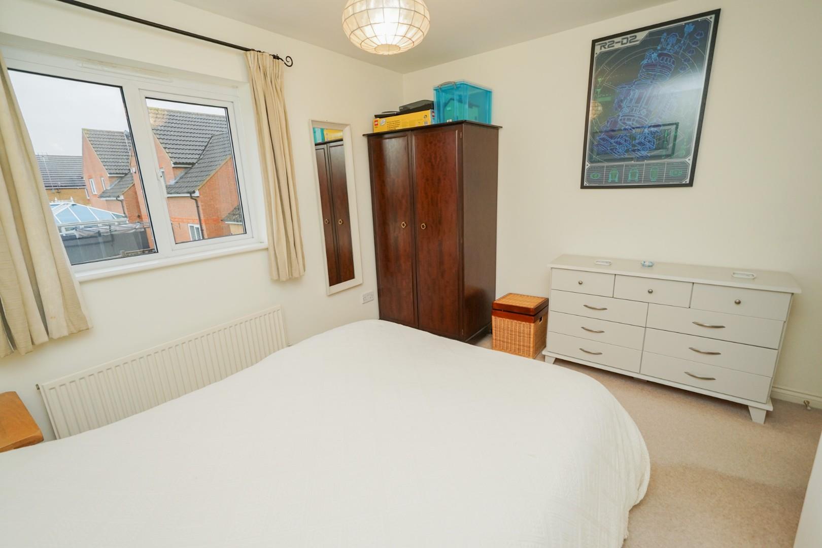 Nicolson Drive, Leighton Buzzard Quarters Estate Agents